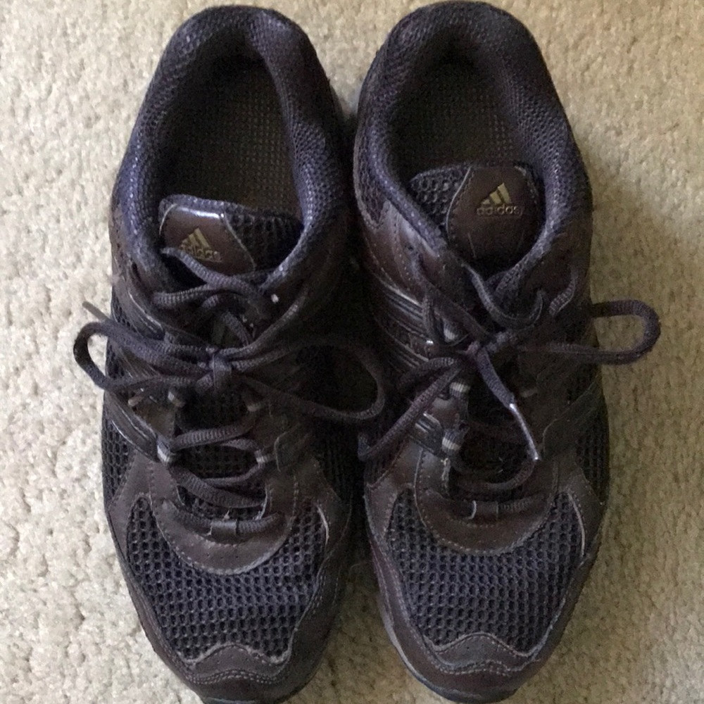 Adidas Brown Men’s 8M running shoes